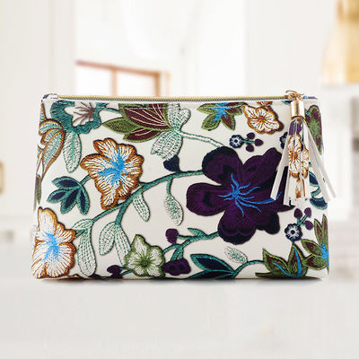 Wholesale Vivid Embroidery Flower Pattern Fabric Elegant Beauty Bag