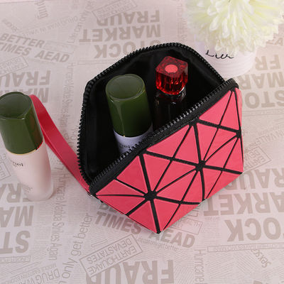 Break Resistant Geometric Diamond Lattice PU Clutch Makeup Bag