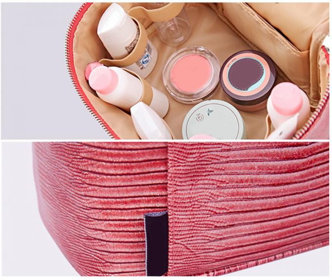 Custom Fashion Large Capacity Waterproof Women Tote Cosmetic Bag Double Zipper 5